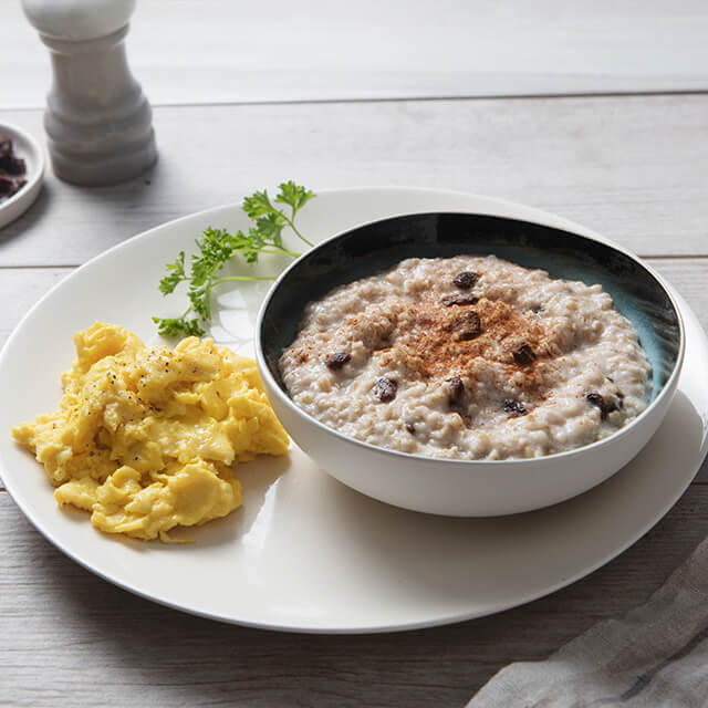 Cinnamon Raisin Oatmeal with Scrambled Eggs