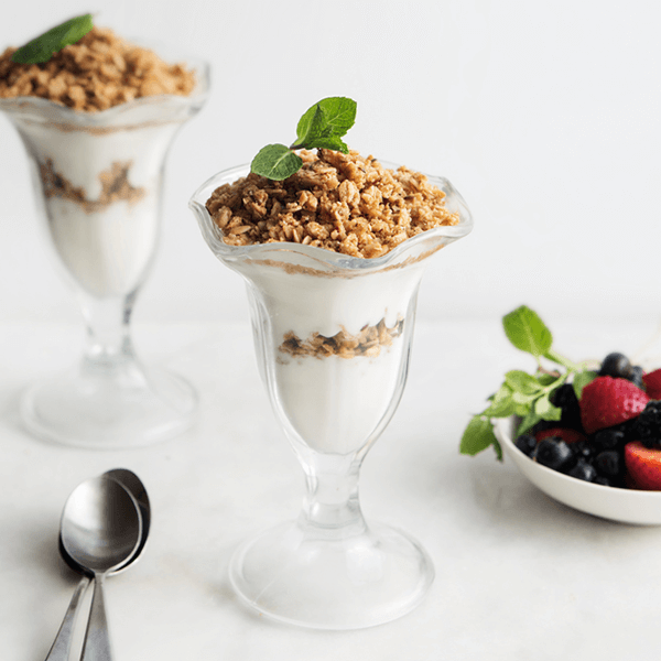 Madagascar Vanilla Greek Yogurt Parfait with Honey Almond Granola